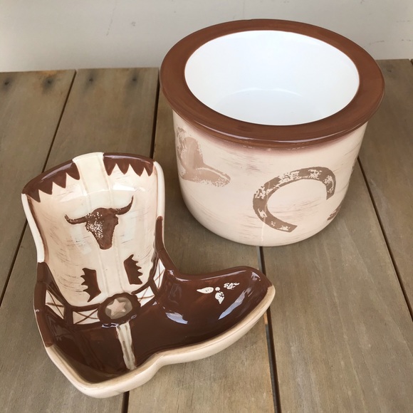 Clayart Other - Clay Art Wild West Hand Painted StoneLite Dip Bowl